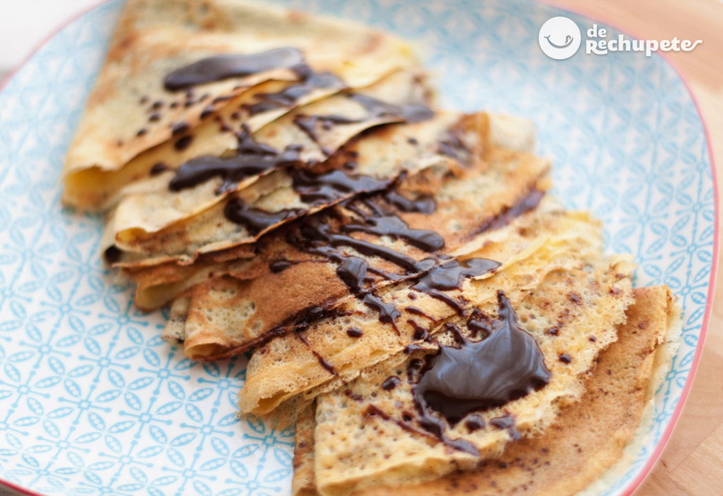 Filloas con chocolate