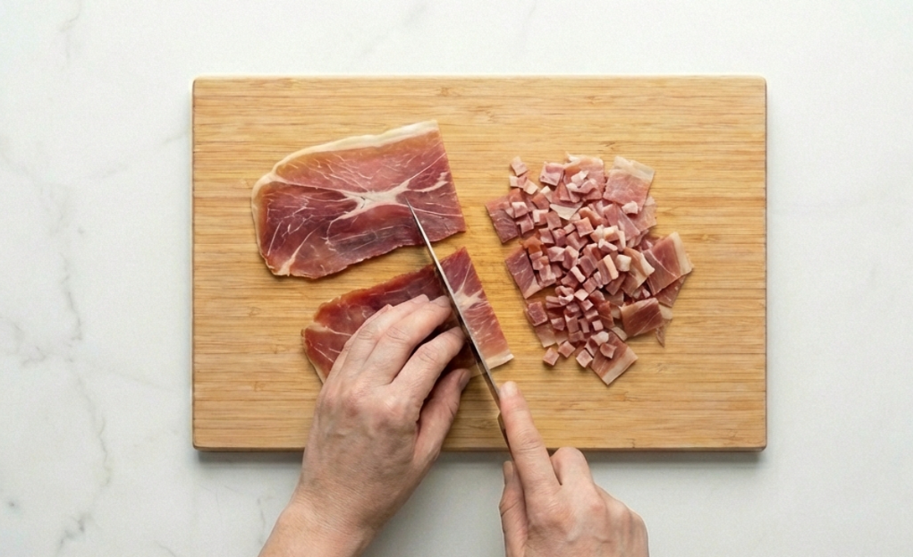 Tosta de huevos rotos o estrellados con jamón