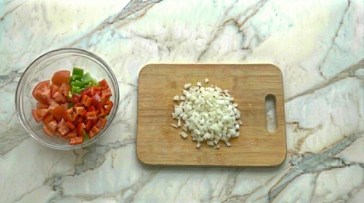 Ensalada de alubias con bacalao. Receta fácil, fresca y llena de sabor
