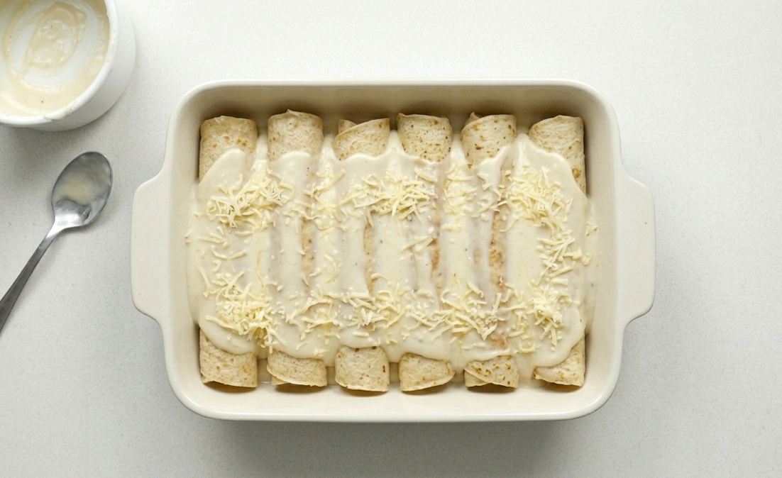 Crepes rellenos de pollo con mousse de foie