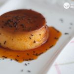 Flan de naranja. Receta cremosa y con sabor crítico del bueno
