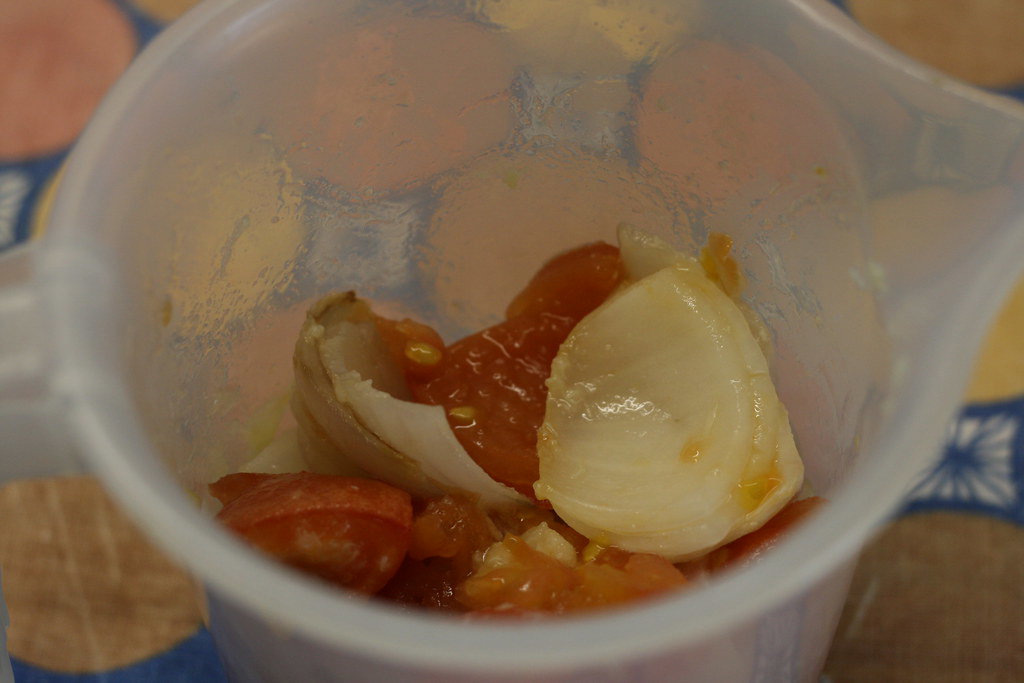 Lomos de bacalao con patatas y salsa romesco