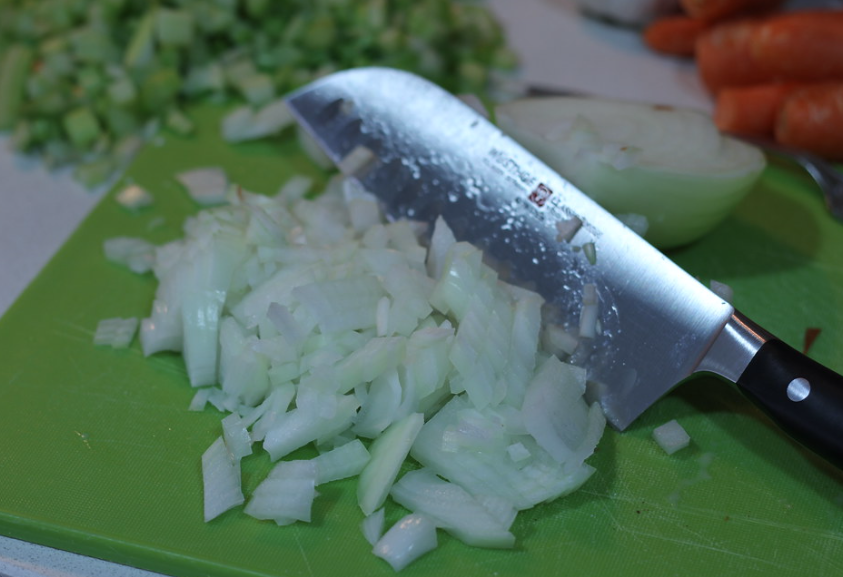 Garbanzos a la marinera con almejas y setas