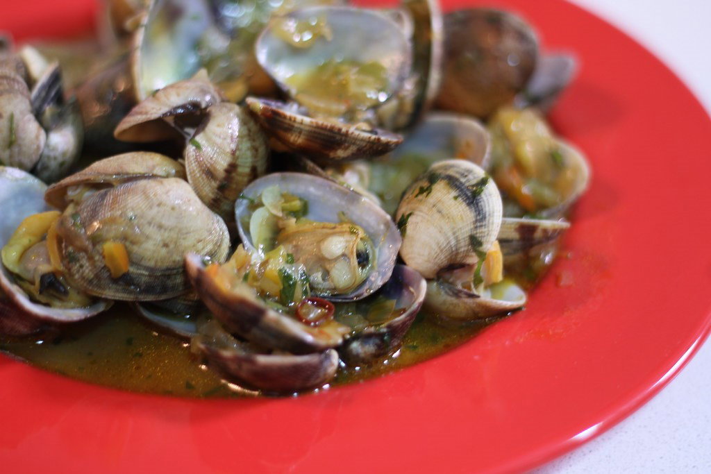 Almejas a la malagueña