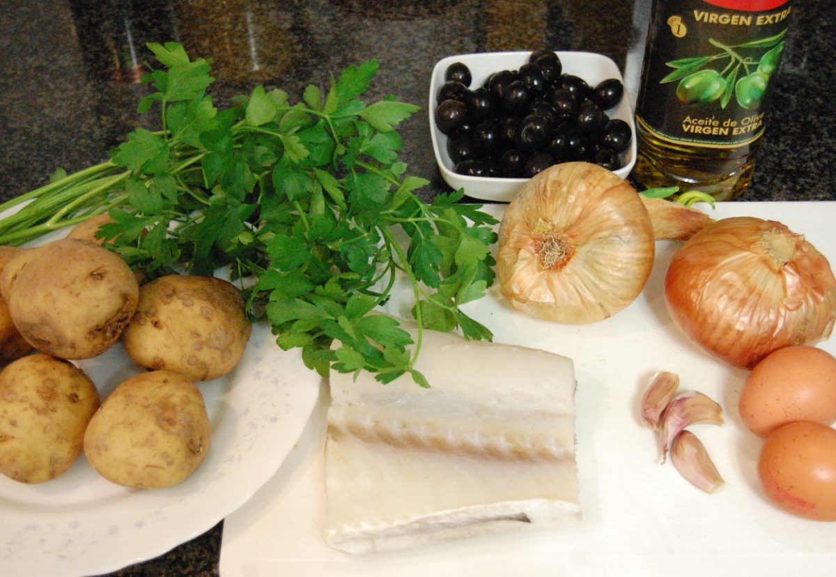 Bacalao o Bacalhau à Gomes de Sá. Receta portuguesa