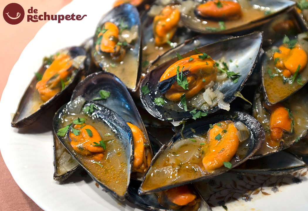 Mejillones en salsa a la marinera