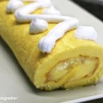 Brazo de gitano tradicional. Receta casera con bizcocho esponjoso y crema pastelera