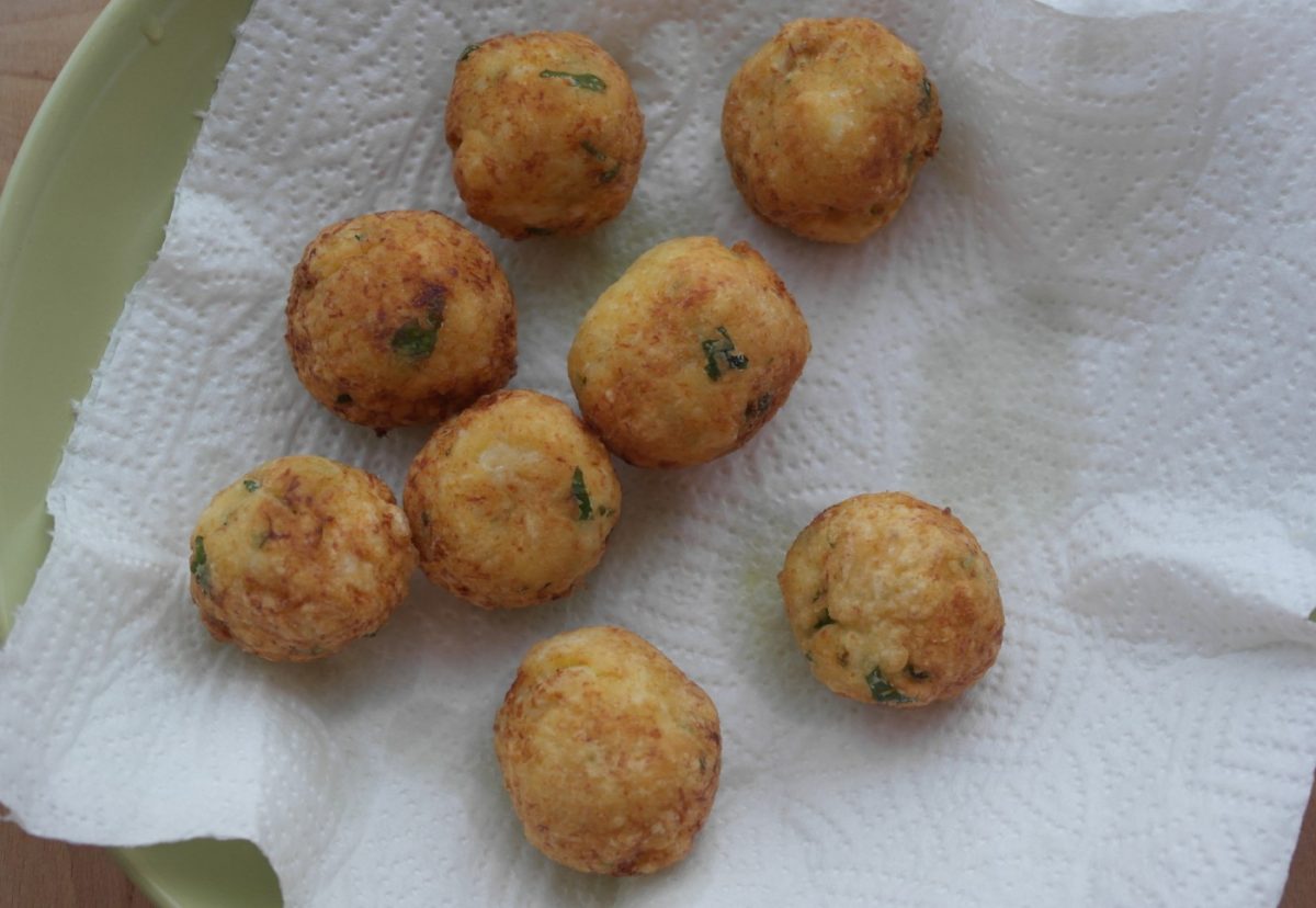 Albóndigas de merluza con salsa verde