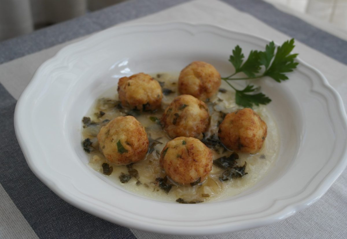 Albóndigas de merluza con salsa verde