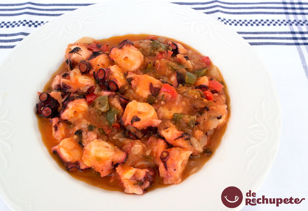 Pulpo a lo sochantre. Receta gallega