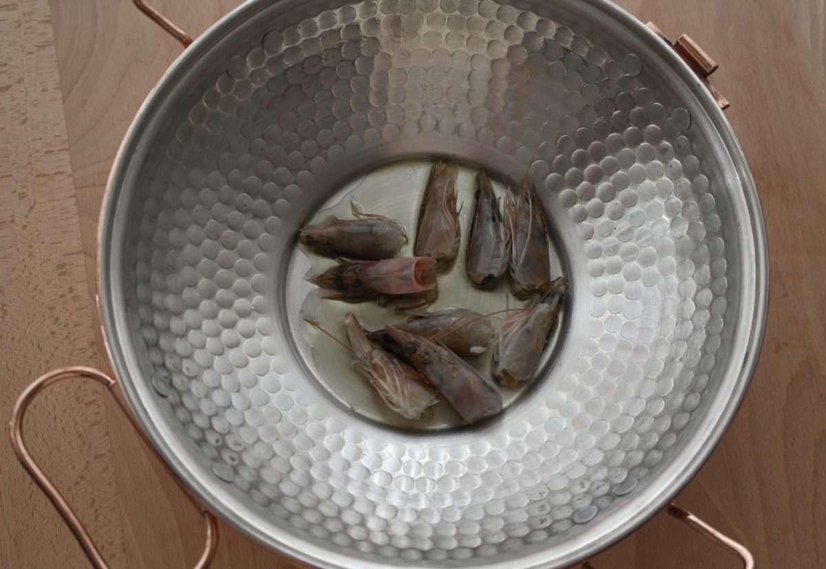 Cataplana de pescado y mariscos. Receta portuguesa