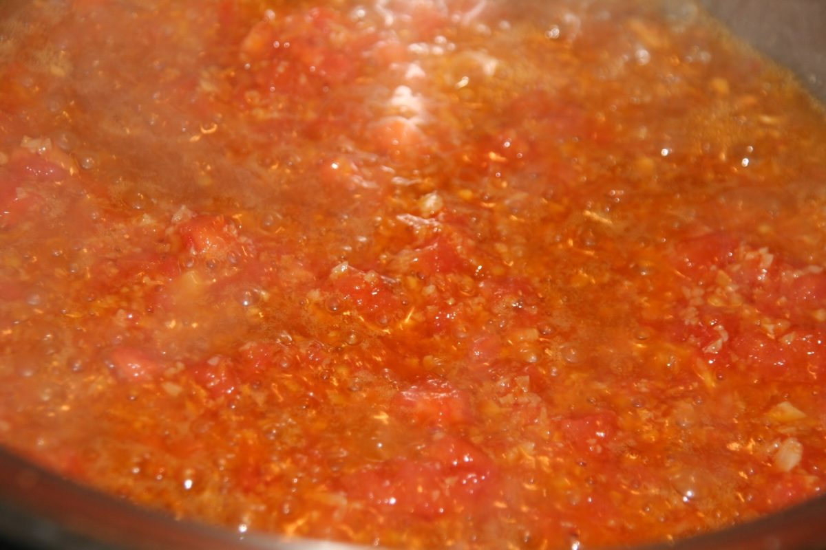Congrio con mejillones a la marinera