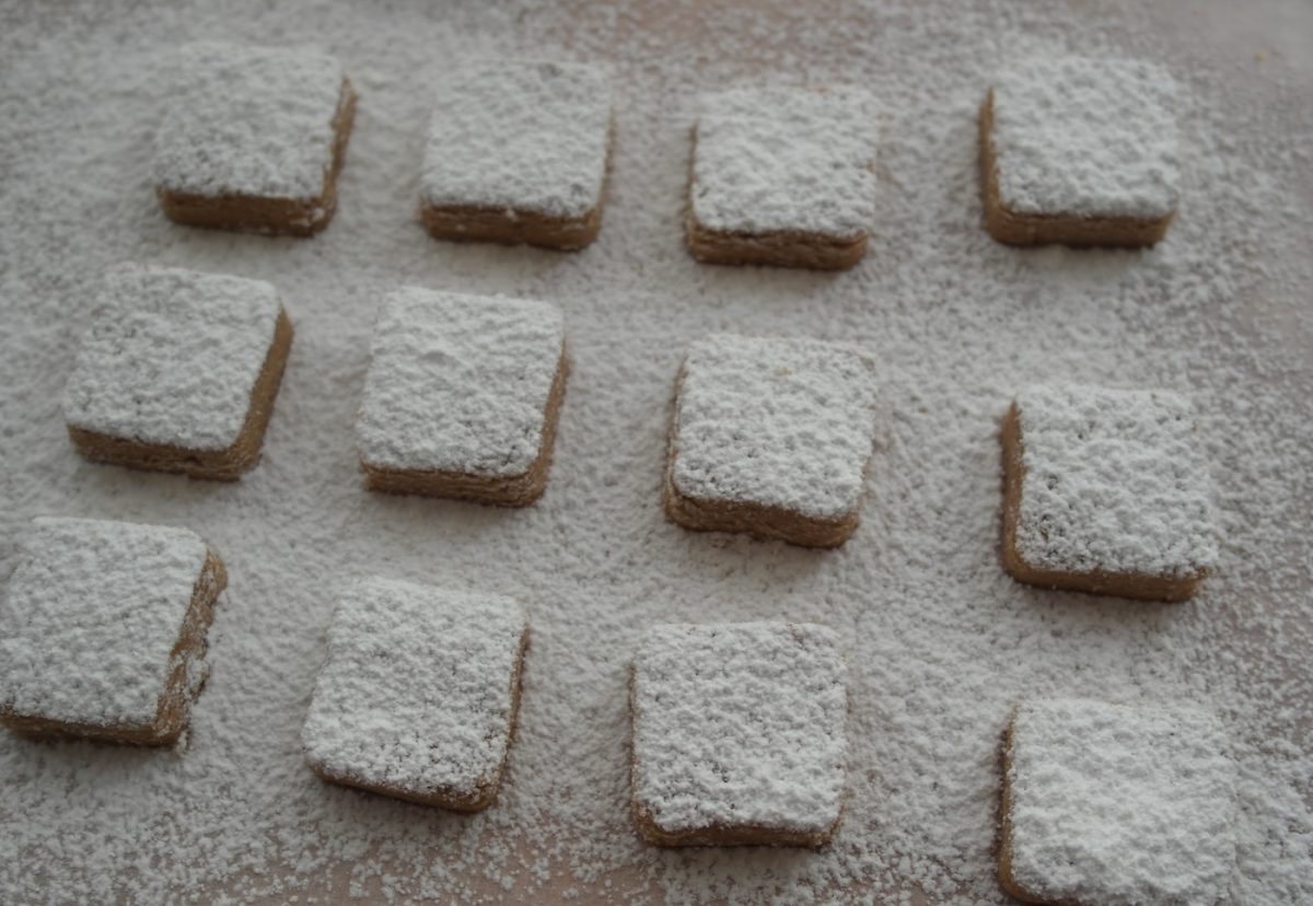 Polvorones de almendra sin horno