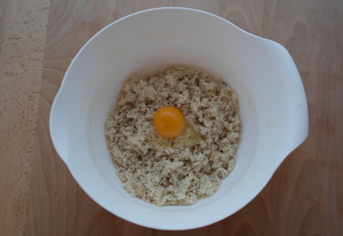 Bacalao al horno con pan de maíz. Bacalhau com broa