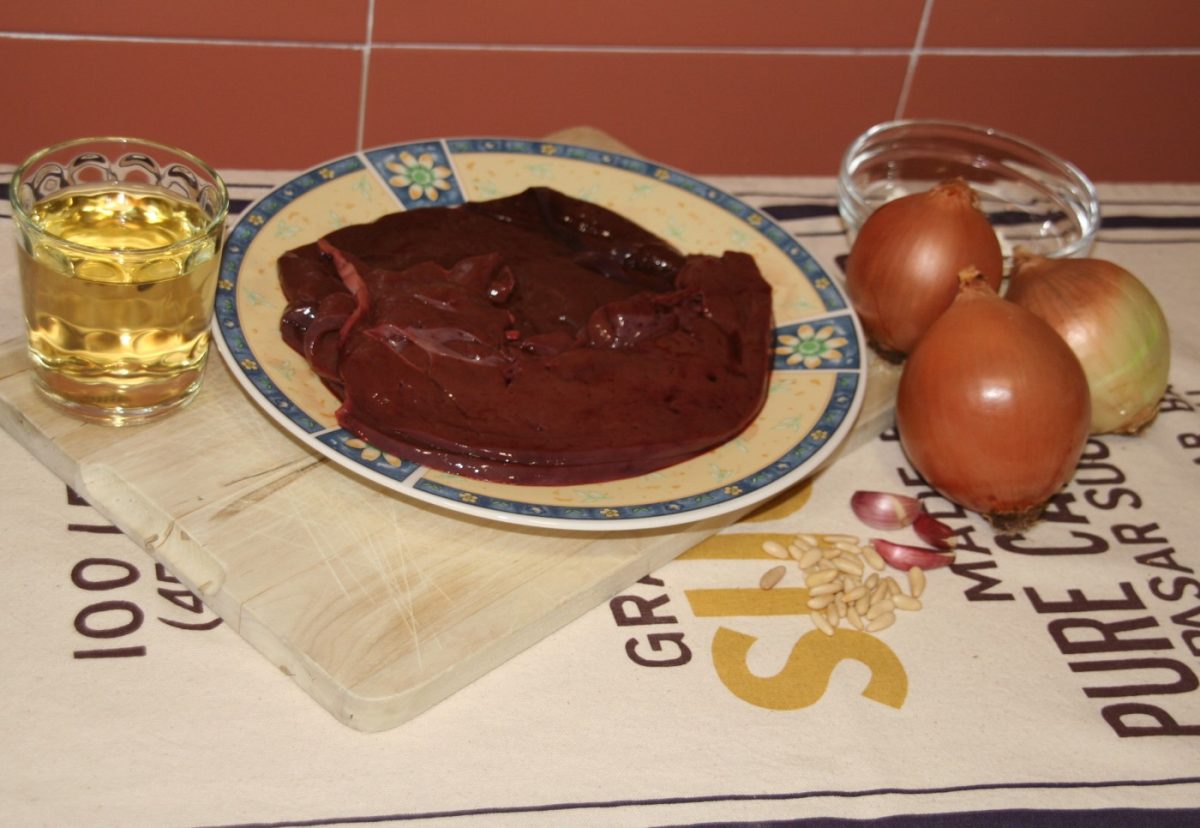 Hígado encebollado