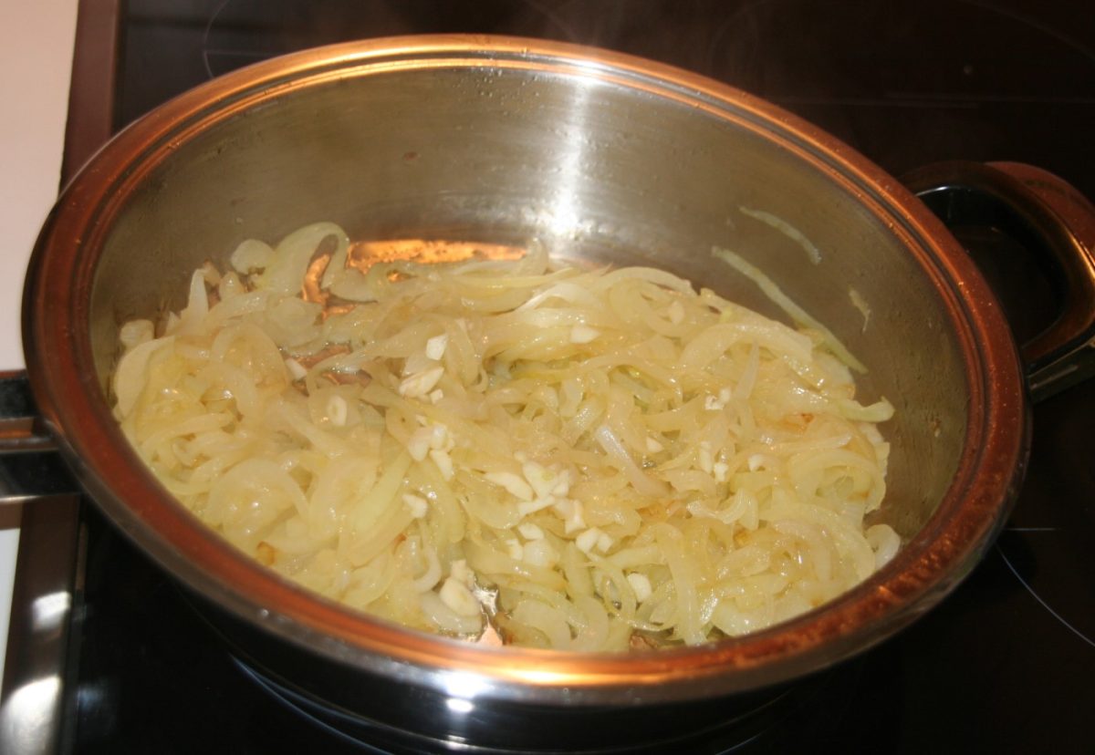 Hígado encebollado