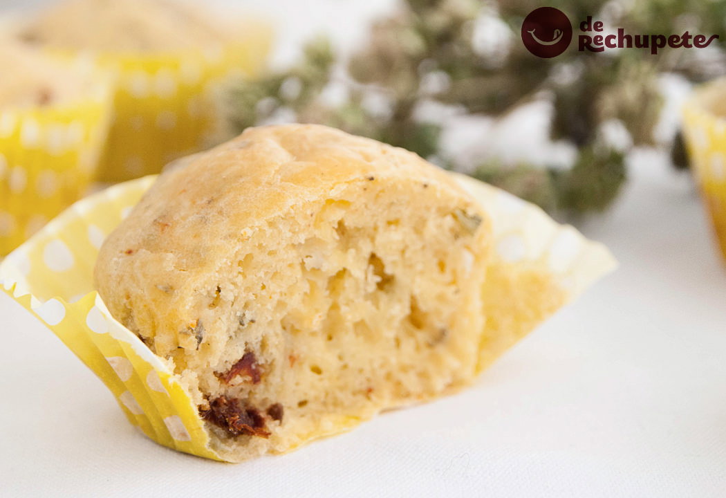 Muffins salados con tomate seco