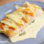 Salmón al horno con salsa holandesa