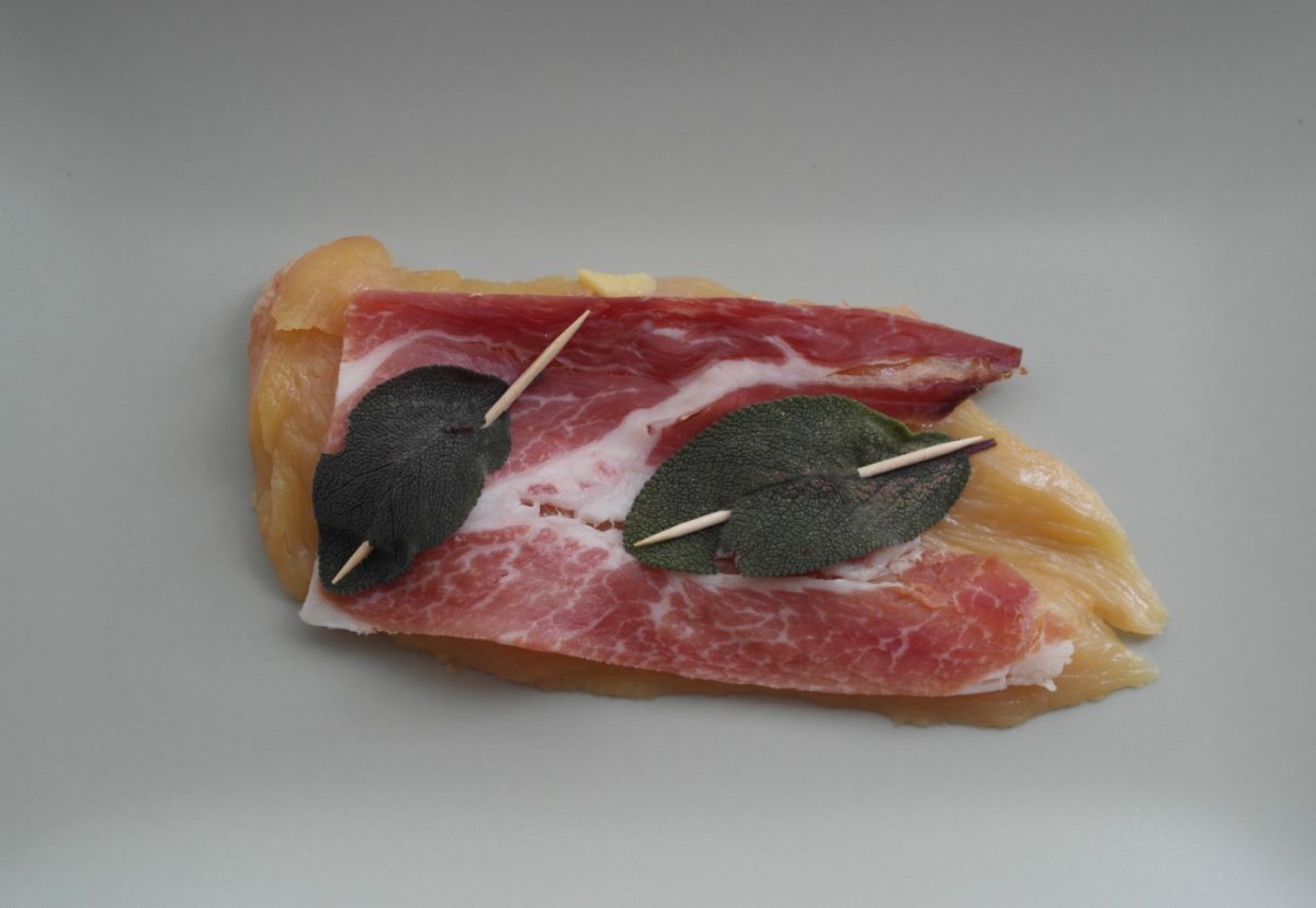 Saltimbocca de pollo. Receta italiana