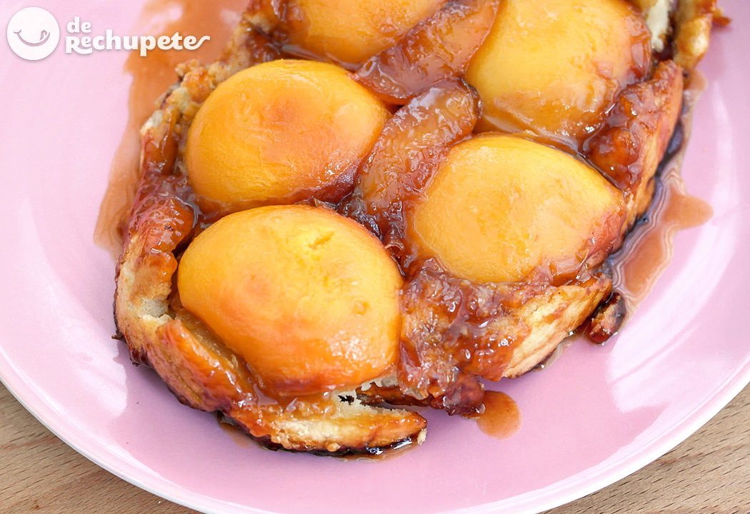 Tarta Tatín de melocotones