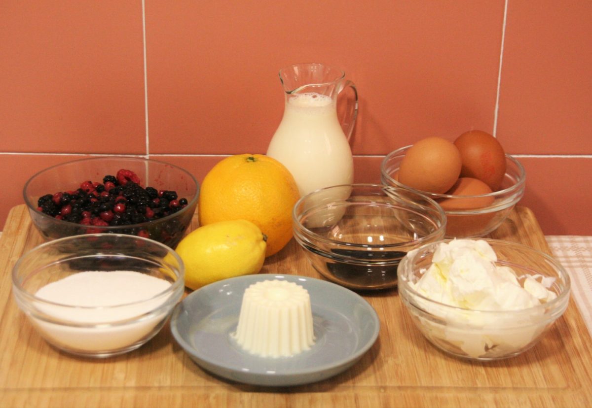 Pudin de queso con frutos rojos