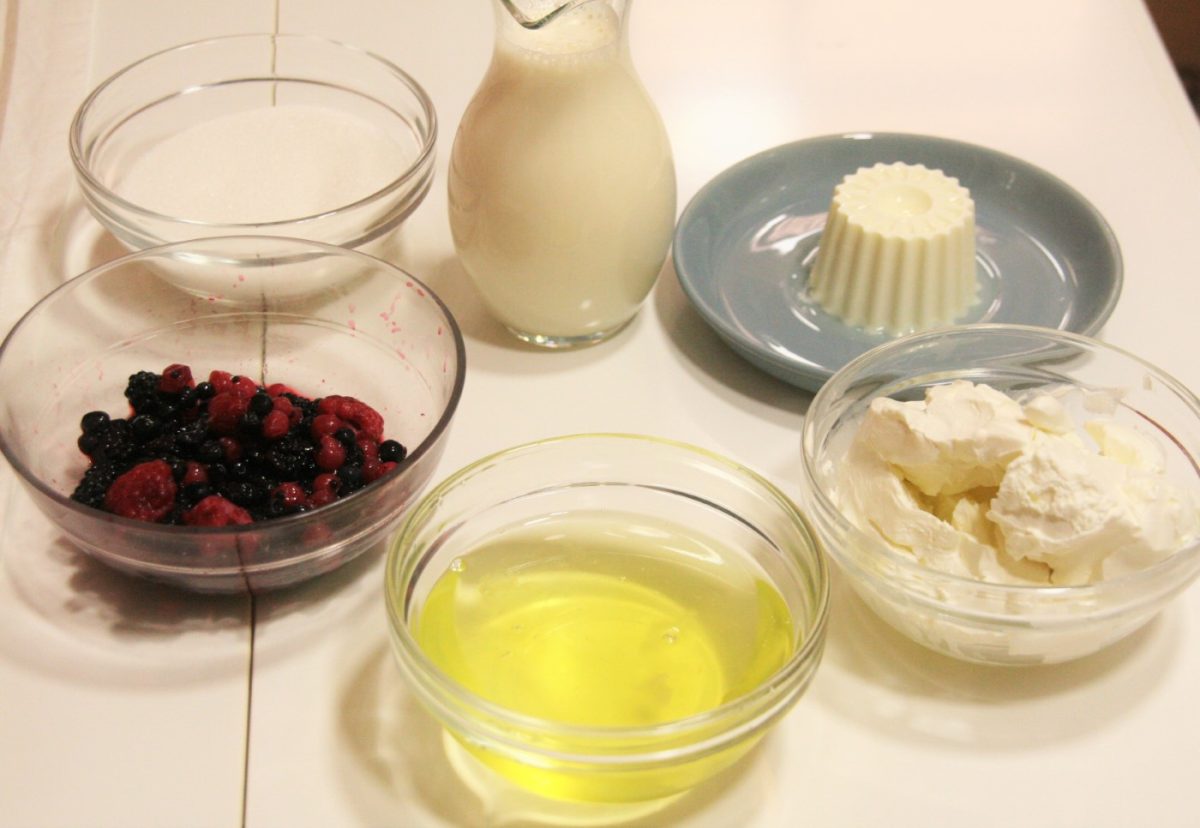 Pudin de queso con frutos rojos