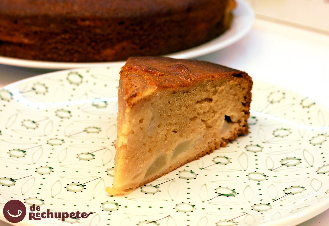 Bizcocho de pera casero y esponjoso, receta fácil para un dulce perfecto
