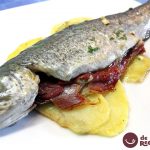 Trucha rellena al horno. Receta tradicional jugosa y fácil