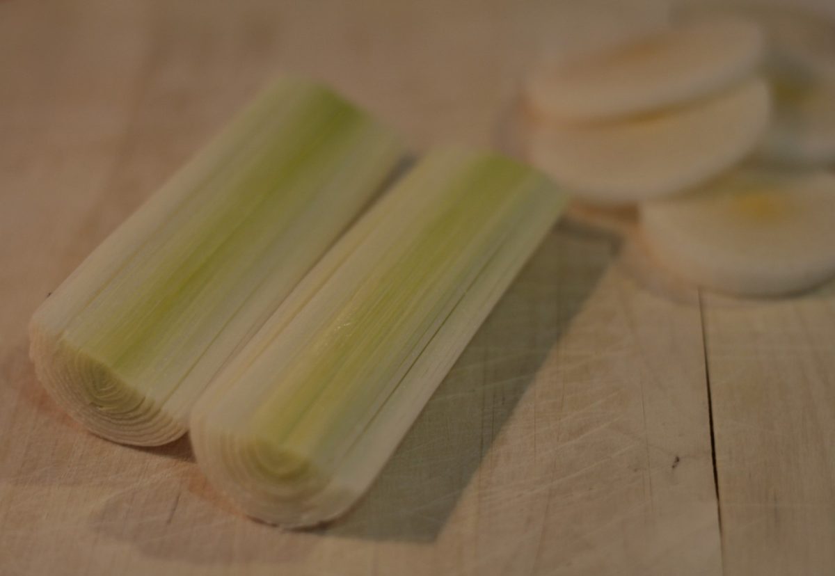 Vieiras sobre crema de zanahorias