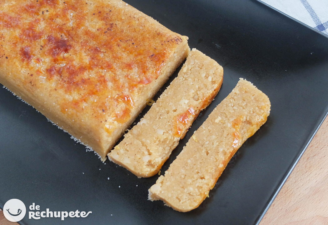 Turrón casero de yema tostada