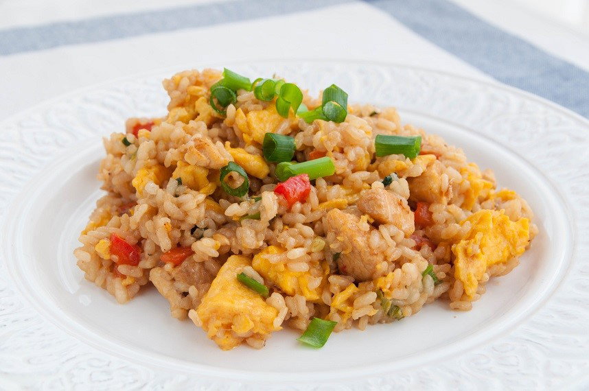Cómo hacer arroz chaufa. receta peruana fácil y sabrosa