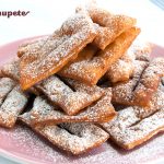 Chiacchiere o frappe italiano de Carnaval
