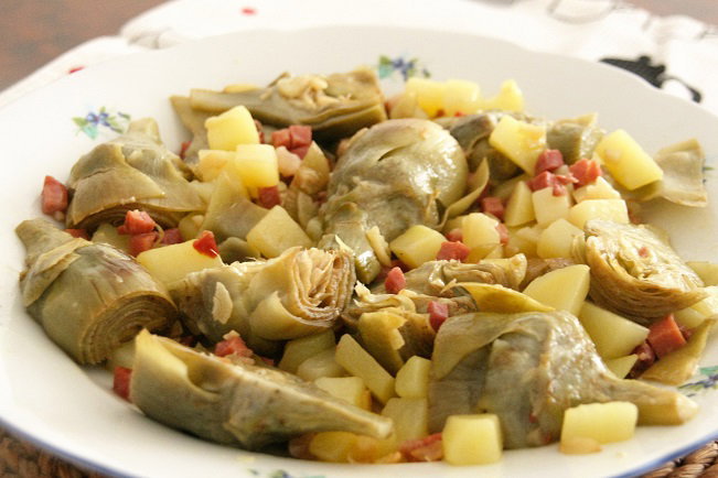 Alcachofas con jamón