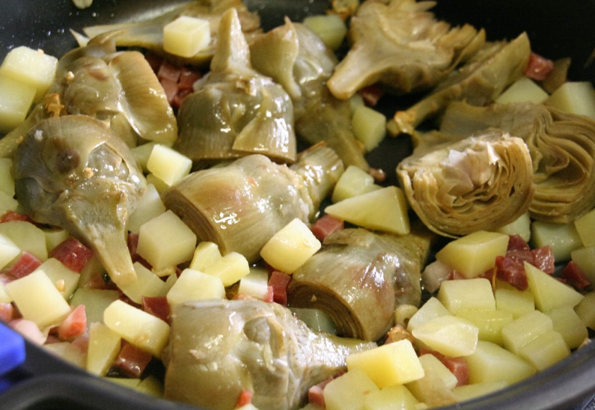 Alcachofas con jamón
