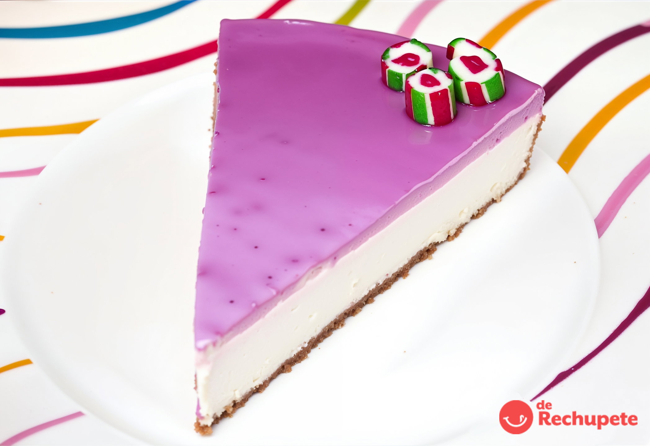 Tarta de queso con cobertura de caramelos de violeta madrileños