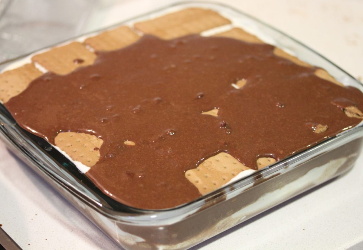Tarta de galletas con chocolate