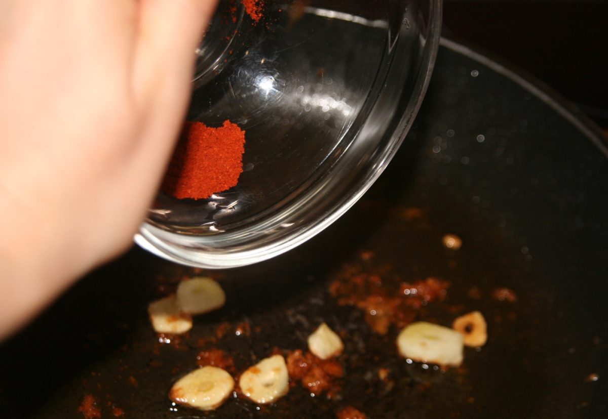 Bacalao a la tranca con pimientos asados