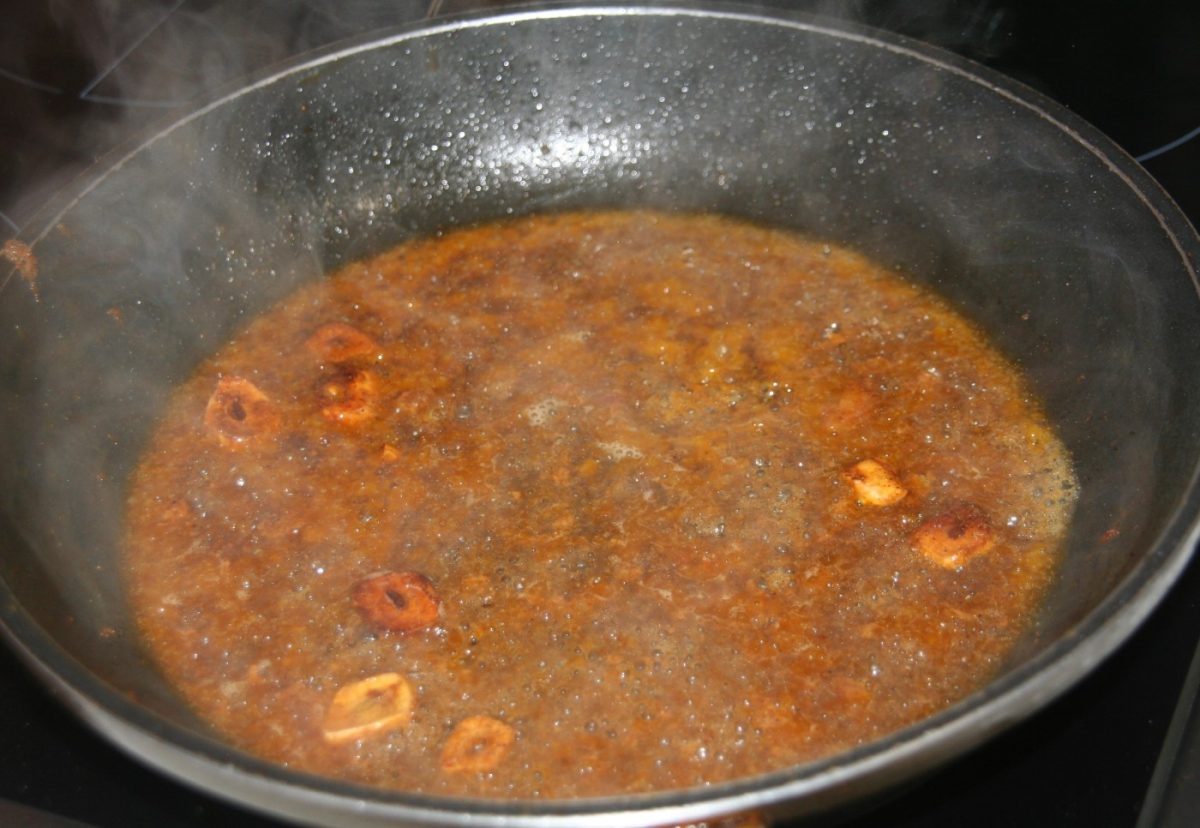 Bacalao a la tranca con pimientos asados