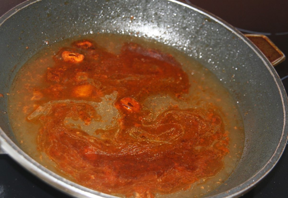 Bacalao a la tranca con pimientos asados