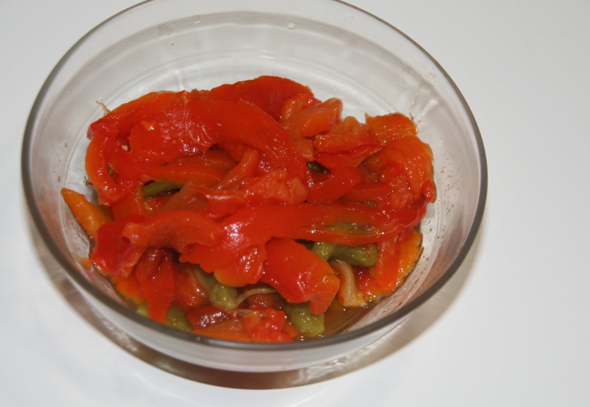 Bacalao a la tranca con pimientos asados