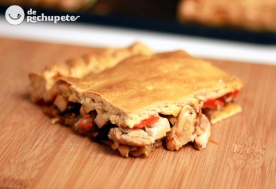 Empanada de pollo y pimientos