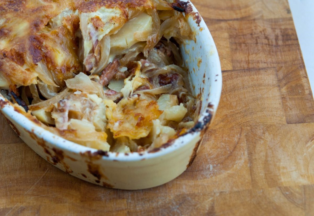 Tartiflette o Patatas con queso a la francesa
