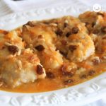 Bacalao a la catalana, con pasas y piñones