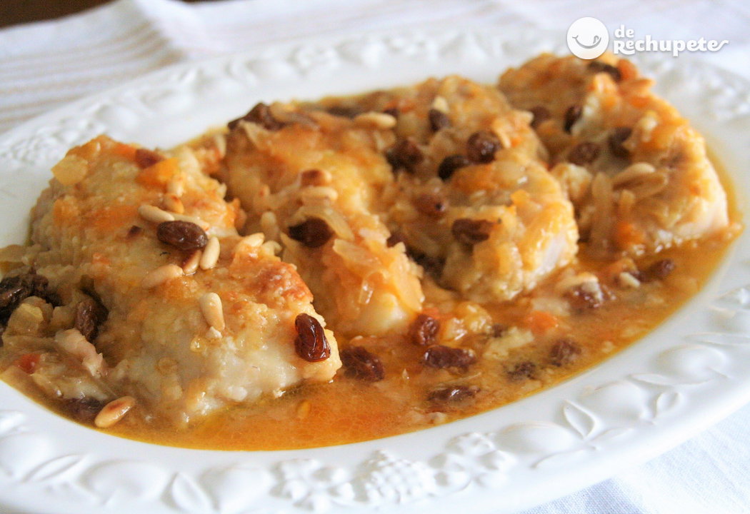 Bacalao a la catalana, con pasas y piñones