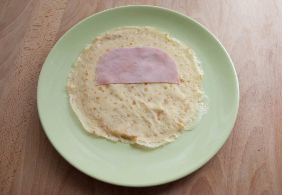 Ficelle Picarde o Crepes de jamón. Receta francesa