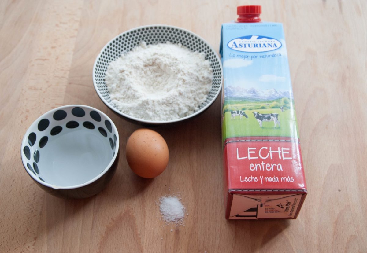 Ficelle Picarde o Crepes de jamón. Receta francesa