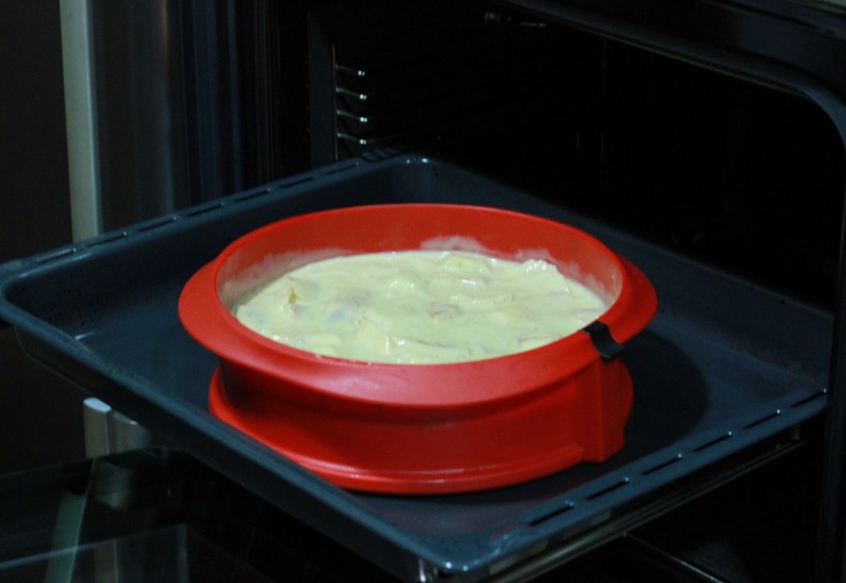 Bizcocho de manzana con nueces