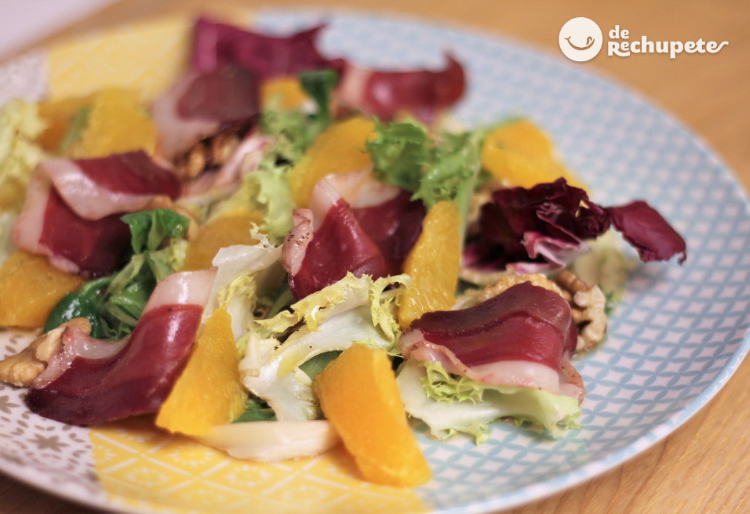 Ensalada de jamón de pato y naranja