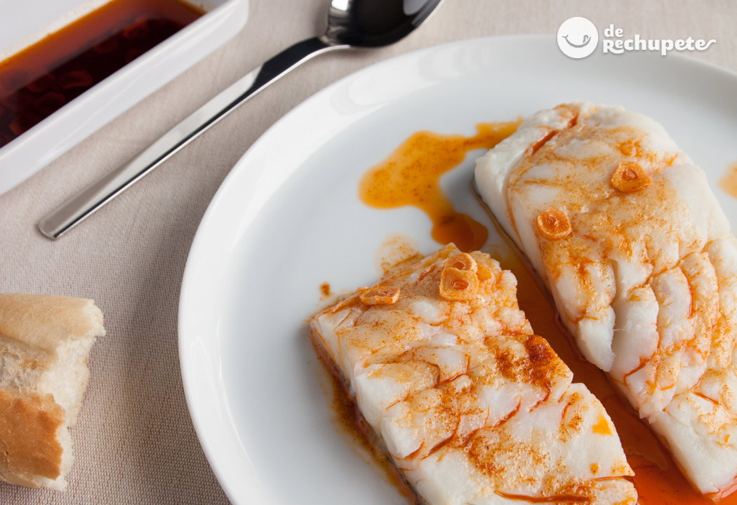 bacalao con refrito de ajo y pimentón