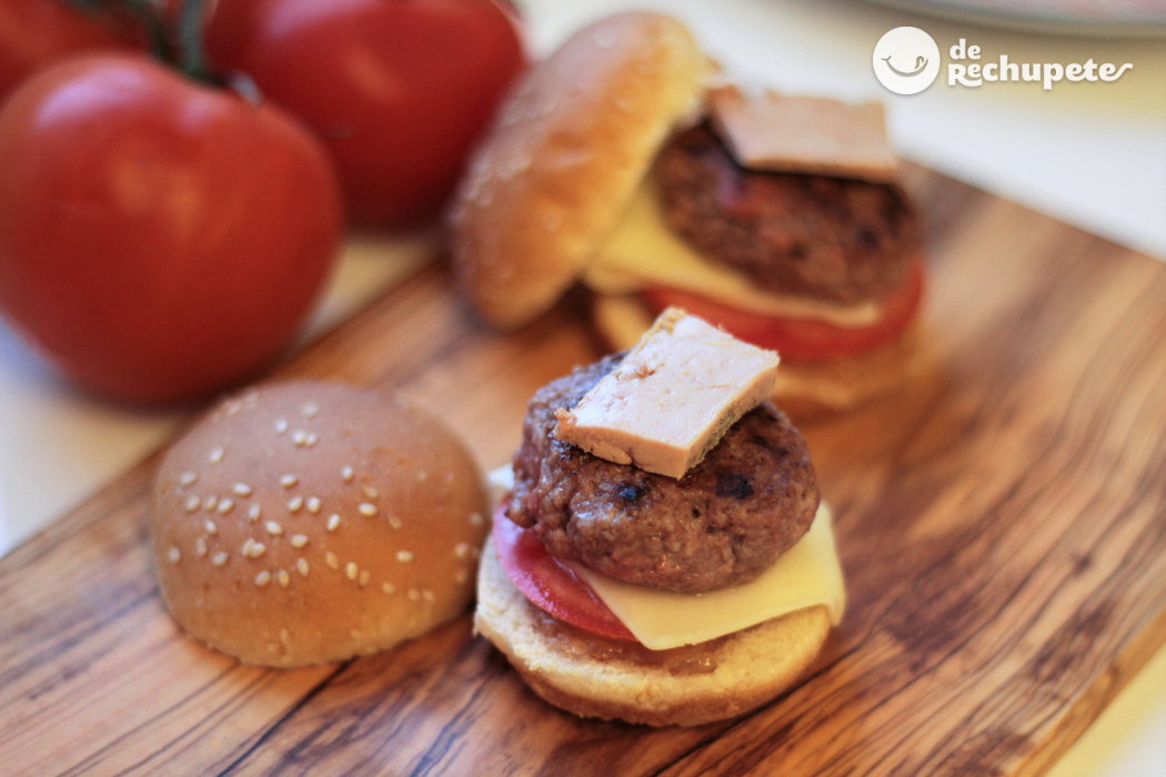 Mini hamburguesas con foie